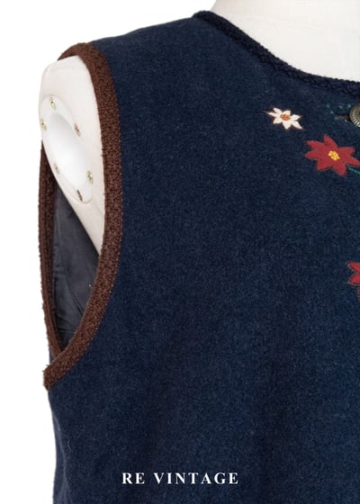 阿爾卑斯山小花背心7