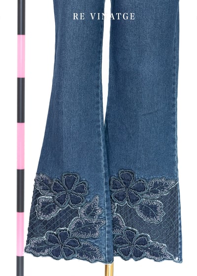 蕾絲小花刺繡漂亮牛仔褲（27"）7