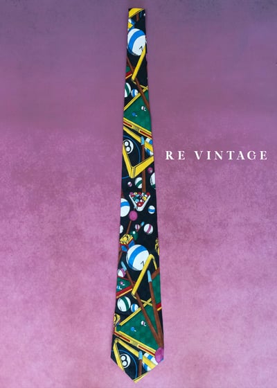 場紳士俱樂部深夜的撞球領帶8