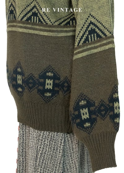 橄欖綠山型民族圖騰針織毛線衣12