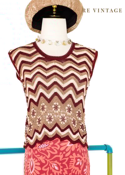 乾燥玫瑰針織波紋小花背心1