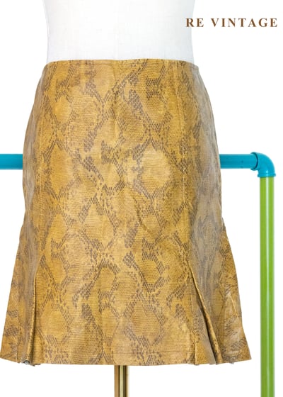 芥末黃蟒蛇紋皮革短裙（26"）1
