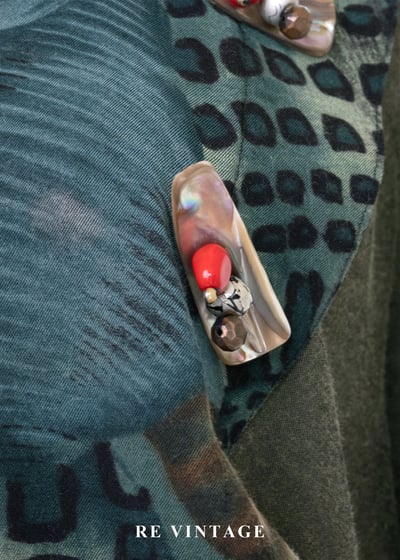 森林中的密談 - 藝術拼接衫落肩上衣9