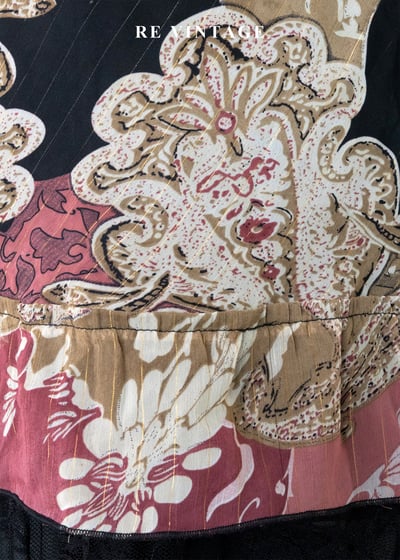 浮世漫遊 - 乾燥玫瑰色圖騰上衣11