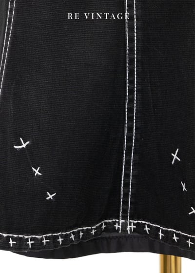 Stitch Patch 手繪趣味縫線黑色短裙（26"）6