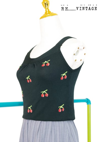 灰綠色小櫻桃薄款針織背心4