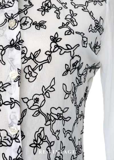 二次元黑白花卉線稿上衣9