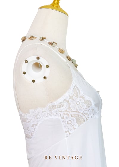 白色小精靈蕾絲內搭洋裝9