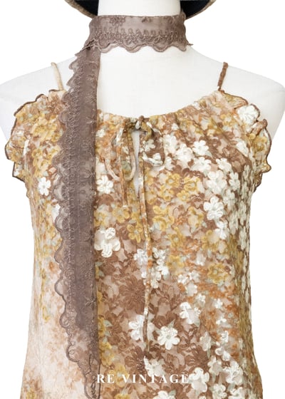 焦糖杏色色蕾絲小碎花鬆緊腰洋裝5