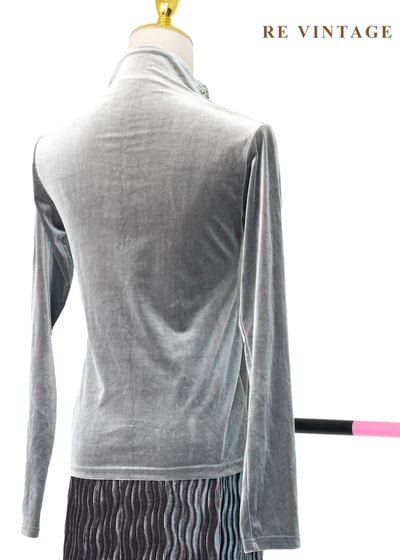 冰川代碼 - 銀灰色菱格絨布上衣7