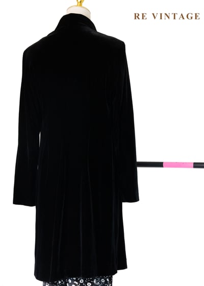 質感單品 - 優雅修身黑絨洋裝/長版罩衫10