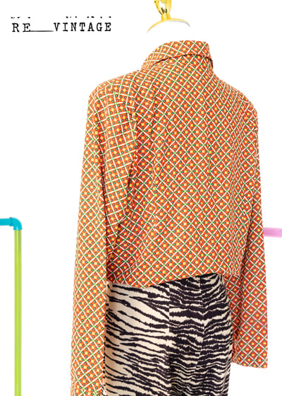 五號骰子橘紅色長袖襯衫6
