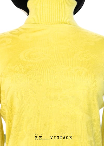 薄款黃綠色花花圖騰高領針織上衣2