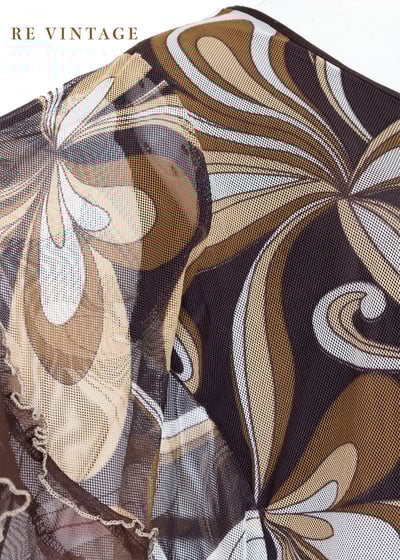 日本製 - 普普印花網紗小蝴蝶袖上衣8