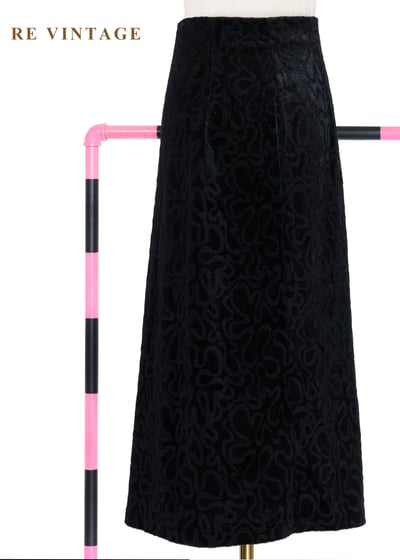 觸覺故事暗黑花朵絨布中長裙（24-26”)1