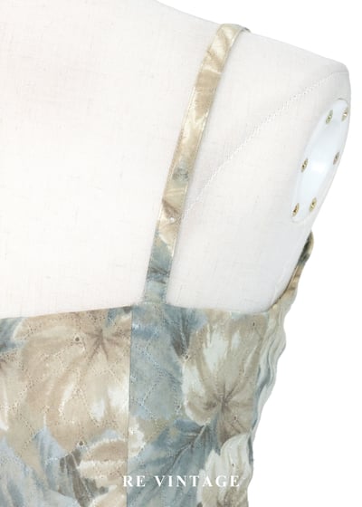 南法莊園 - 低飽和大地色花卉細肩帶洋裝15