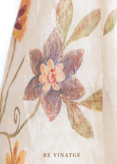 漂亮壓花米白色夏日洋裝10