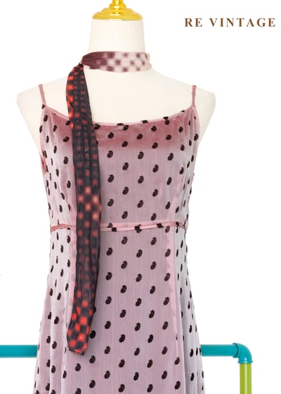 玫瑰珠光色光澤巧克力變形蟲蟲細肩帶洋裝3