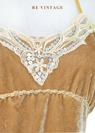 流金夢境 - 浪漫蕾絲花邊絨布小背心5