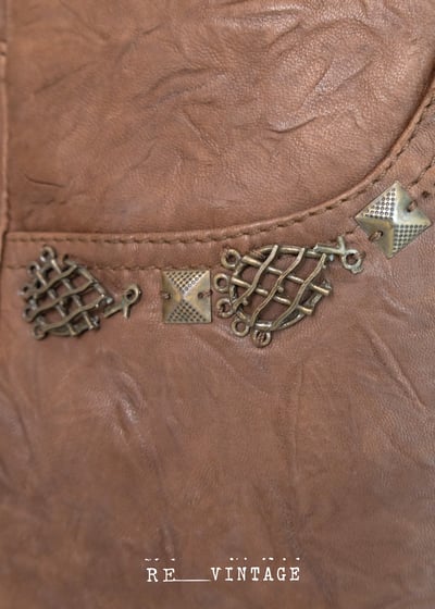 摩卡棕復古金屬飾品直筒皮褲12