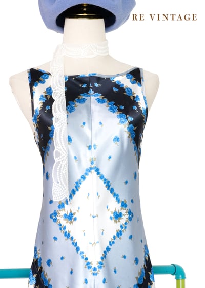 冰藍小夜曲緞面迷你洋裝3