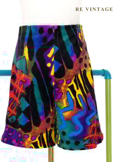 Neon Beats 潑墨狂想絨布短褲（27"）7