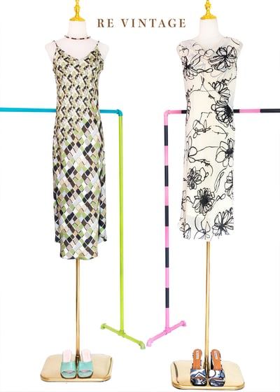 色鉛筆小花米白色洋裝3