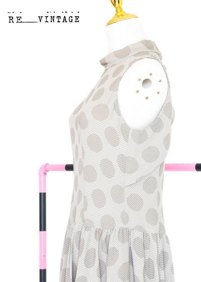 小點點大點點棕灰色長洋裝5