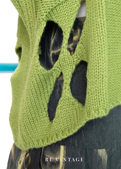 Jelly Green 四片幸運草簍空針織上衣13