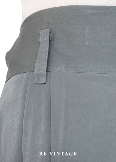 水泥城市的冷調詩意灰綠色長裙（24"）10