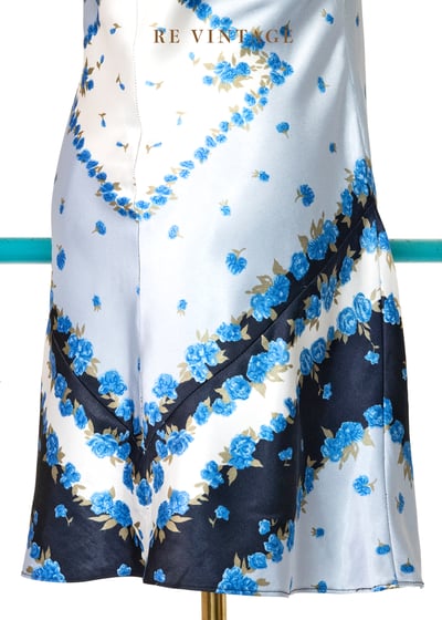 冰藍小夜曲緞面迷你洋裝12