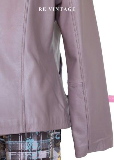 藕紫色極簡反領皮衣外套10