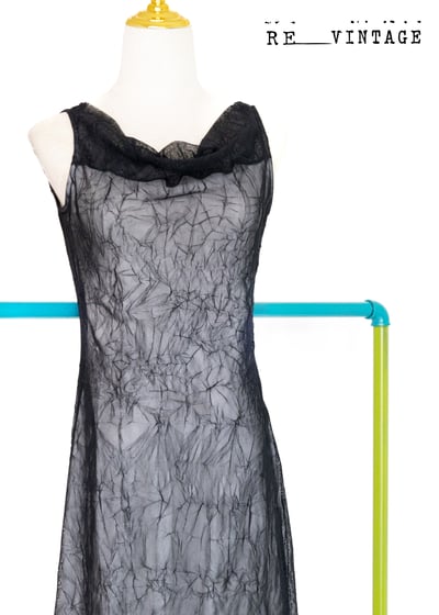 Crinkled 網紗蜘蛛網中長洋裝1