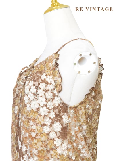 焦糖杏色色蕾絲小碎花鬆緊腰洋裝11