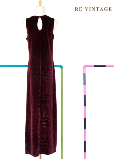 赤紅荒野鱷魚紋絨布長洋裝11