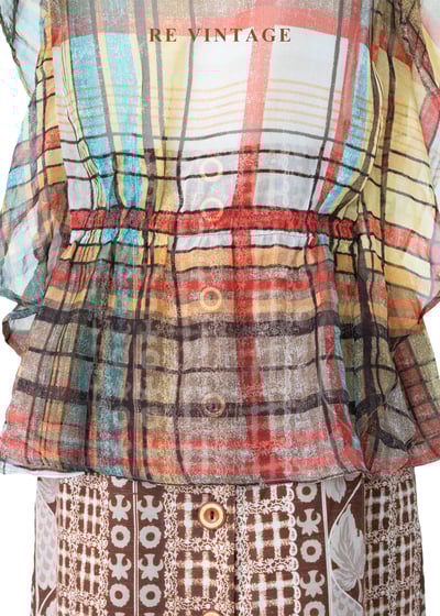 透光晨間荷葉邊格紋上衣4