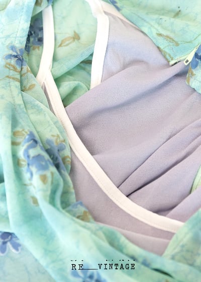 薄荷綠藍色小花寬版長洋裝8