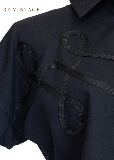 音符跳動黑色短版上衣4