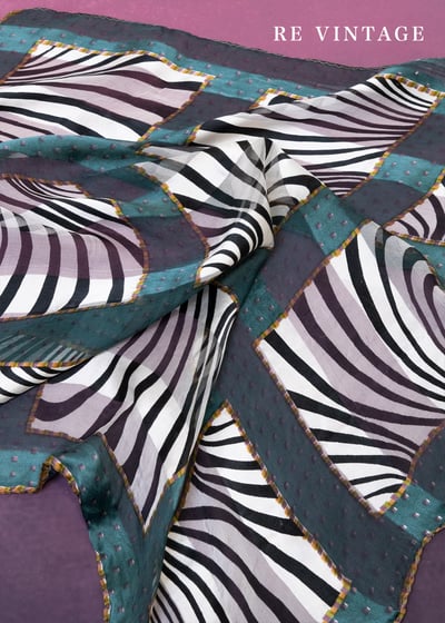 墨綠色の搖混視覺黑白斑馬紋絲巾2