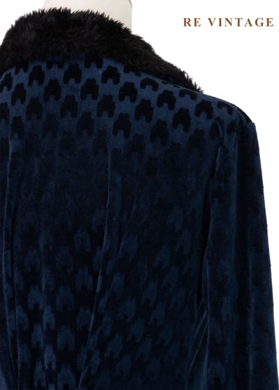 華麗毛邊深藍立體壓絨布洋裝14