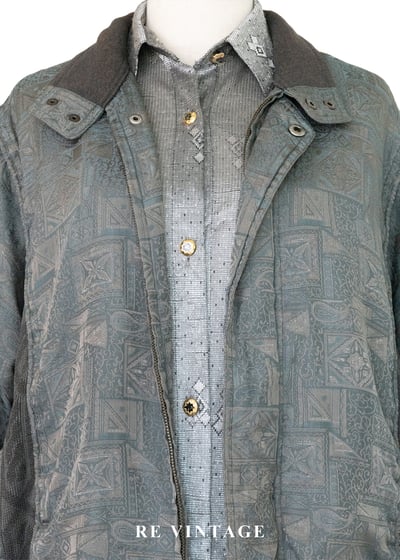 灰綠色霧裡紋路復古夾克外套9