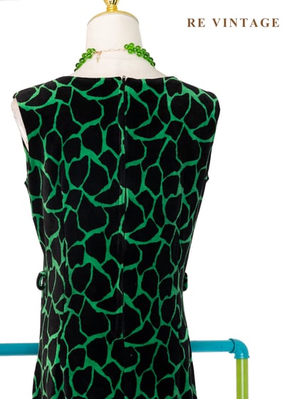 螢光綠長頸鹿紋絨布迷你洋裝13
