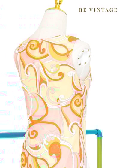 粉橘色浪漫印花洋裝7