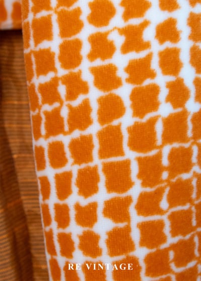 溫潤橘子細密方格紋絨布上衣7