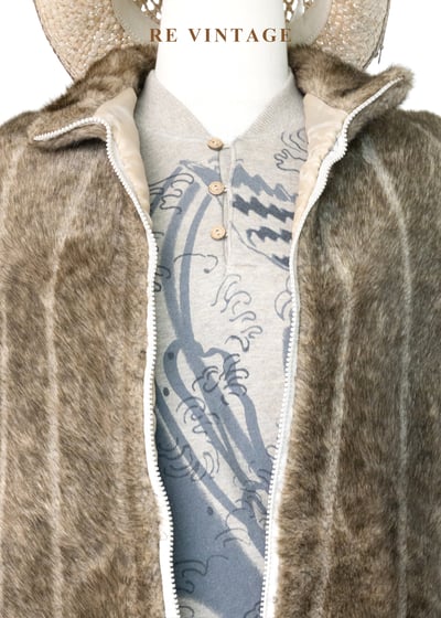 山谷の柔軟痕跡仿毛背心4