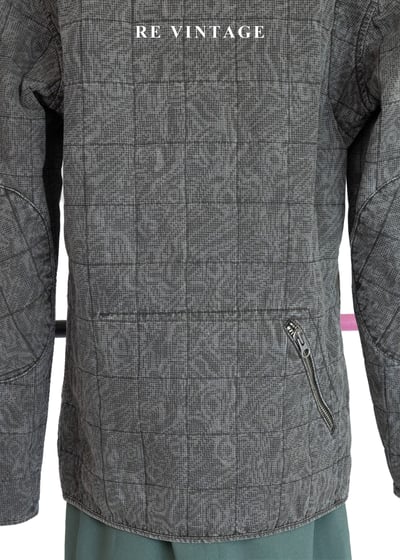 重磅水洗迷幻格紋硬挺夾克13