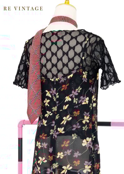 文藝小花透膚細肩帶長洋裝7