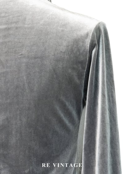 冰川代碼 - 銀灰色菱格絨布上衣9