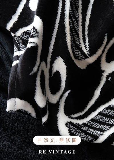 夜色裡的銀白神秘圖騰長洋裝13