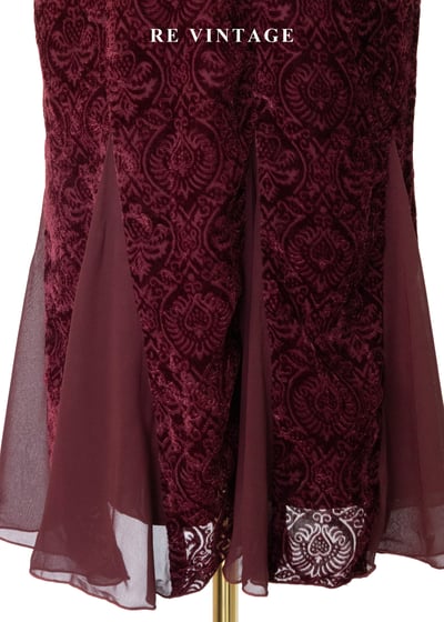 勃根地神秘古典浮雕絨布洋裝14